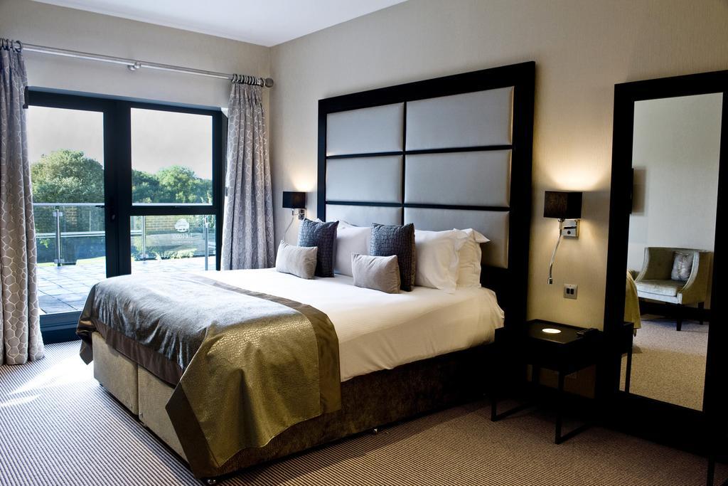 The Lodge At Kingswood เอปซอม ห้อง รูปภาพ